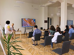 Guided tour of the Social Sciences and Humanities Library