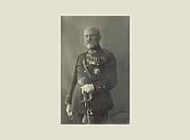 Ekonominės karių bendrovės fotostudija. General Jonas Jurgis Bulota